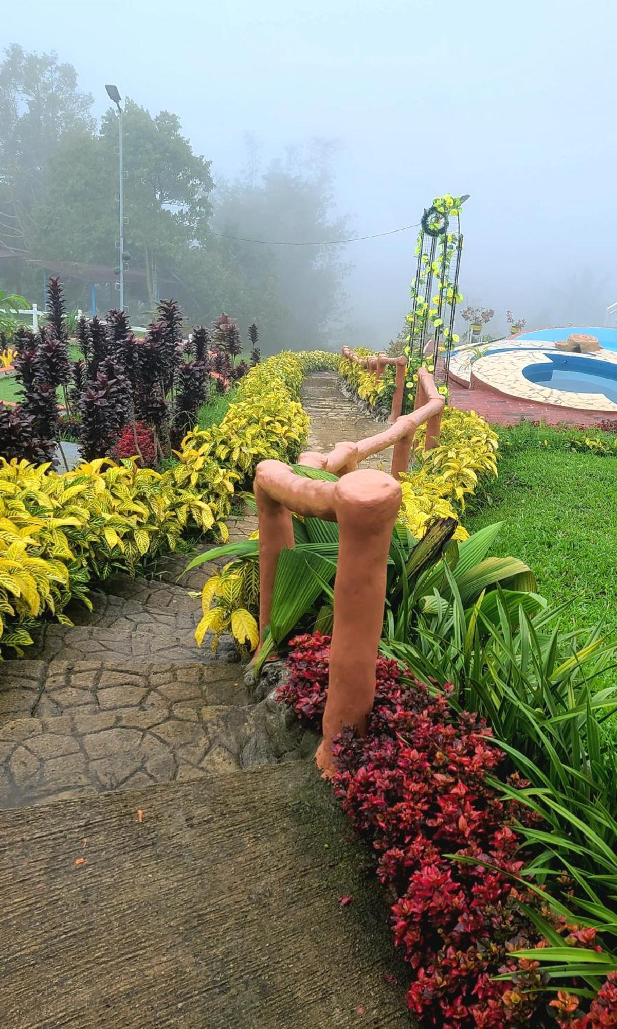 Serene Mountain Escape Digos Exterior foto